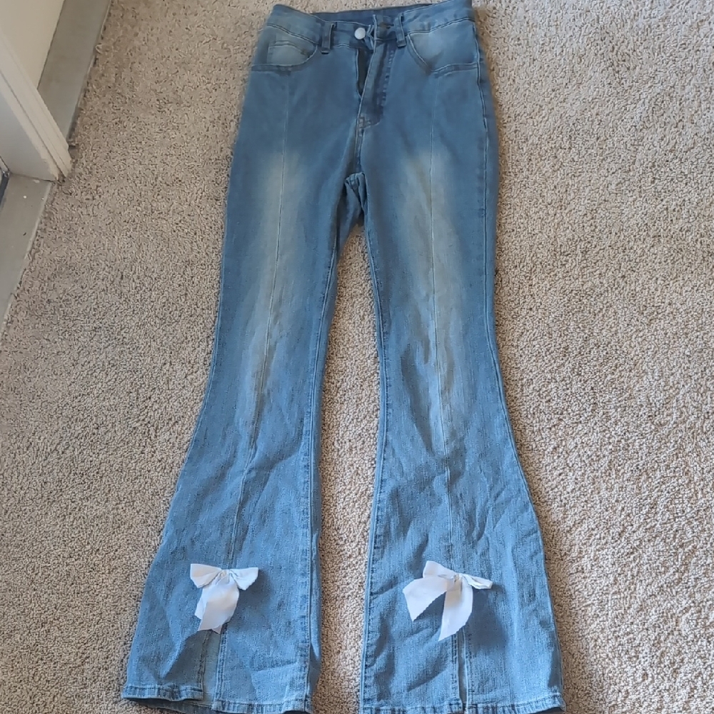 SHEIN Blue Flare Jeans with White Bow Accents